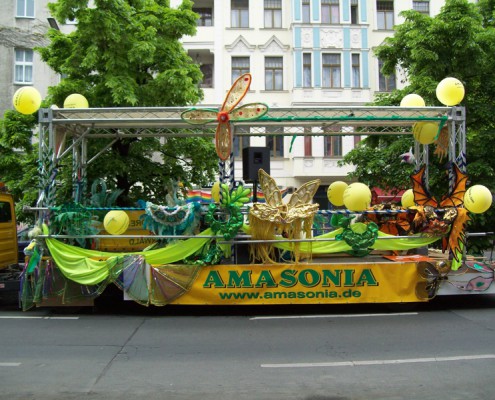 Karneval der Kulturen Kreuzberg-Neukölln