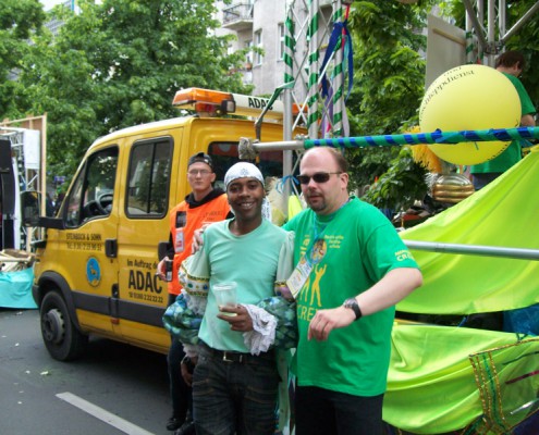 Karneval der Kulturen Kreuzberg-Neukölln